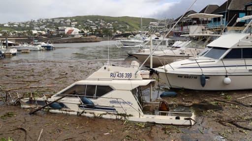 Plus grave phénomène météorologique depuis vingt ans à La Réunion, Bejisa a provoqué la mort d'une veille dame et fait 16 blessés.