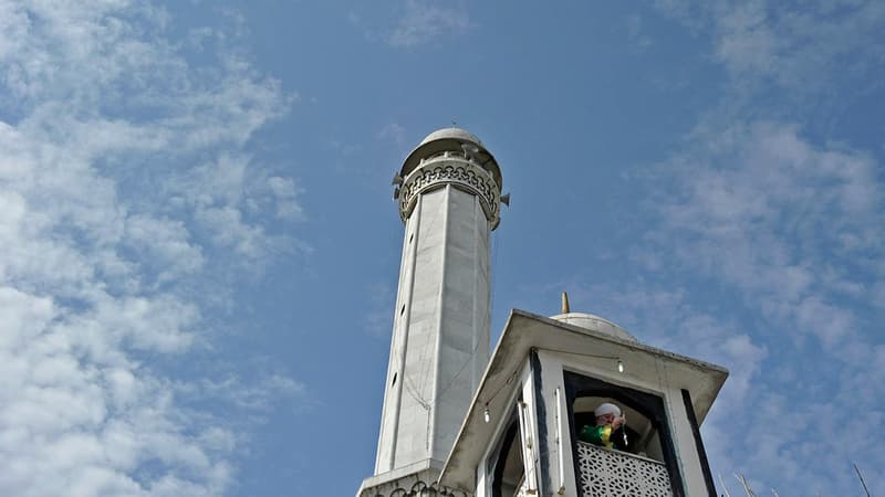 Un muezzin égyptien a été suspendu de ses fonctions pour avoir introduit Facebook dans une de ses prières. (photo d'illustration)