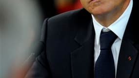 La cote de confiance de Nicolas Sarkozy remonte à 35% dans l'Observatoire politique CSA/Les Echos, son meilleur score pour cette étude depuis mai 2010. /Photo prise le 9 juin 2011/REUTERS/Philippe Wojazer