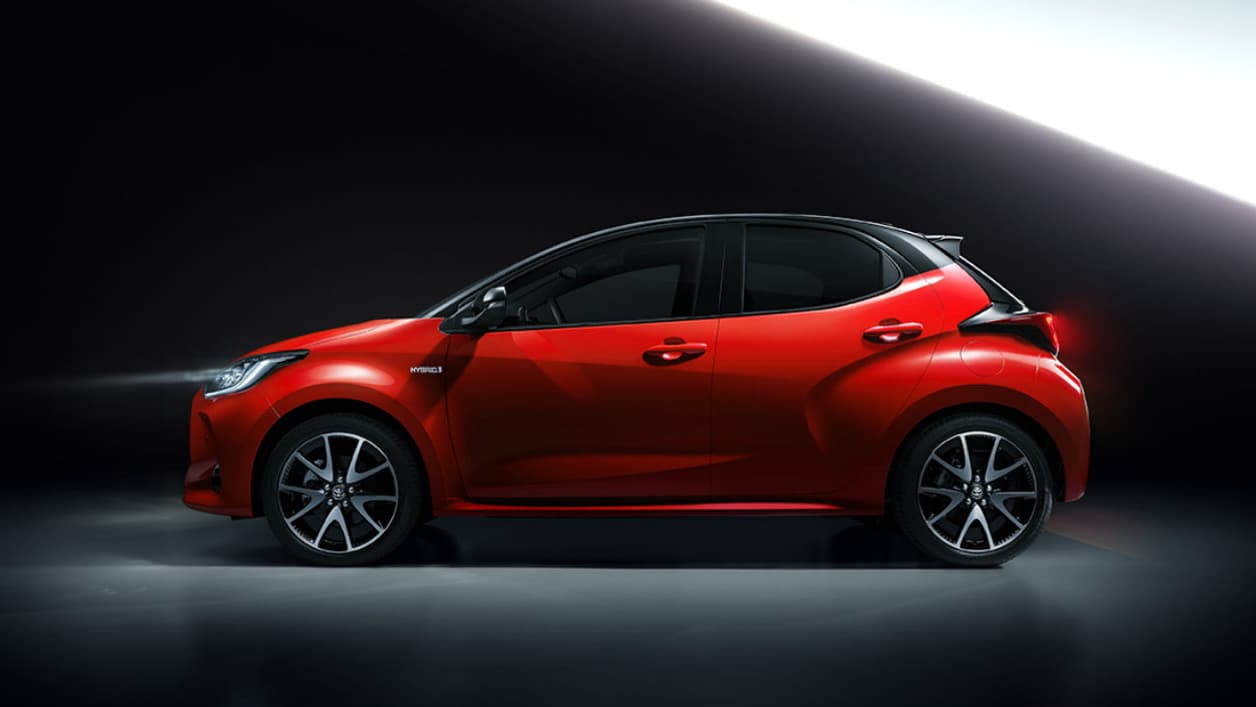 La nouvelle Yaris offre des lignes plus marquées, que la génération précédente. La nouvelle Yaris offre des lignes plus marquées, que la génération précédente.