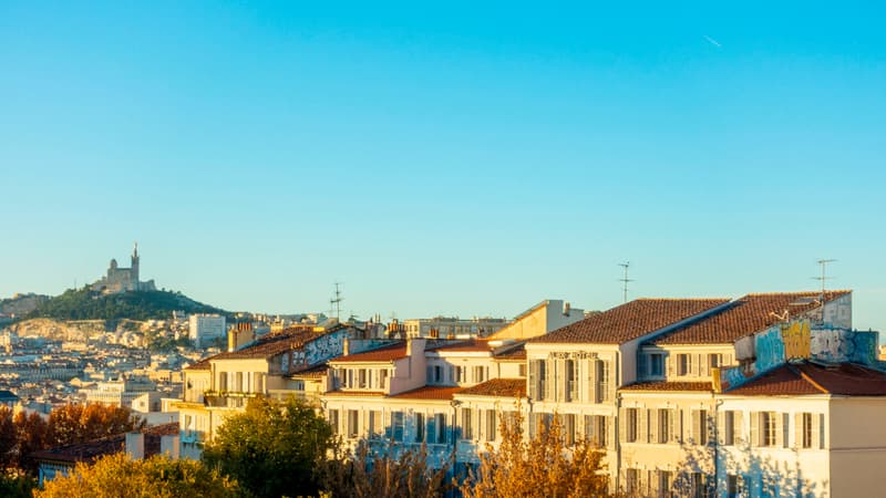 Marseille sévit contre les meublés touristiques: la ville réclame 2,4 millions d'euros d'amendes pour trois multipropriétaires