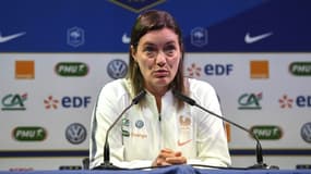 La sélectionneuse de l'équipe de France dames, Corinne Diacre, en conférence de presse à Clairefontaine, le 26 août 2019 