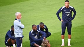 Didier Deschamps à l'entraînement avec les Bleus 