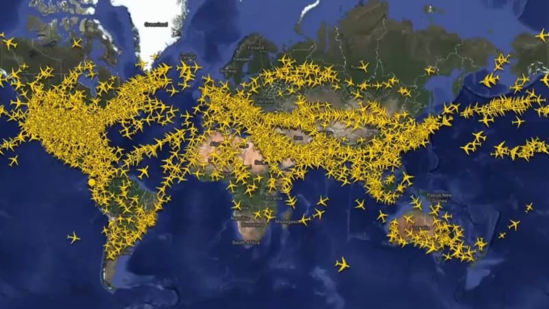"On est vraiment en train de cramer la planète": il n'y a jamais eu autant d'avions dans le ciel que le 23 juillet dernier
