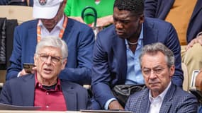 Seedorf, Wenger et Denisot à Roland-Garros. 