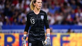 La gardienne internationale anglaise Carly Telford