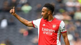 Pierre-Emerick Aubameyang pouce levé avec Arsenal, le 8 août 2021