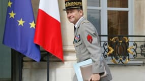 Pierre de Villiers, chef d'état-major des armées, le 13 juillet 2017 sur le perron de l'Elysée à Paris