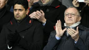 Jean-Michel Aulas et Nasser Al-Khelaifi lors d'un match entre le PSG et l'OL