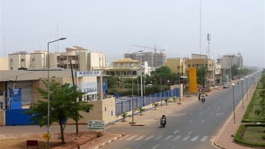 A Bamako, samedi. Le chef des putschistes maliens a fait samedi une brève apparition à la télévision nationale pour affirmer qu'il était toujours en vie et réfuter les rumeurs circulant à Bamako sur sa mort et l'imminence d'un contre-coup d'Etat. /Photo p