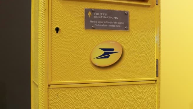 Paris : 200 boites aux lettres de La Poste fermées pour éviter le vol des  courriers 