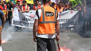 Lors d'une manifestation de grévistes à la SNCF (image d'illustration) 