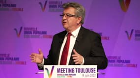 Jean-Luc Mélenchon lors d'un meeting à Toulouse le 14 juin 2022