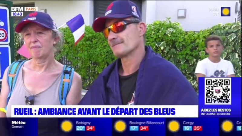 Rueil-Malmaison: les supporters rassemblés pour le départ des joueurs du XV de France