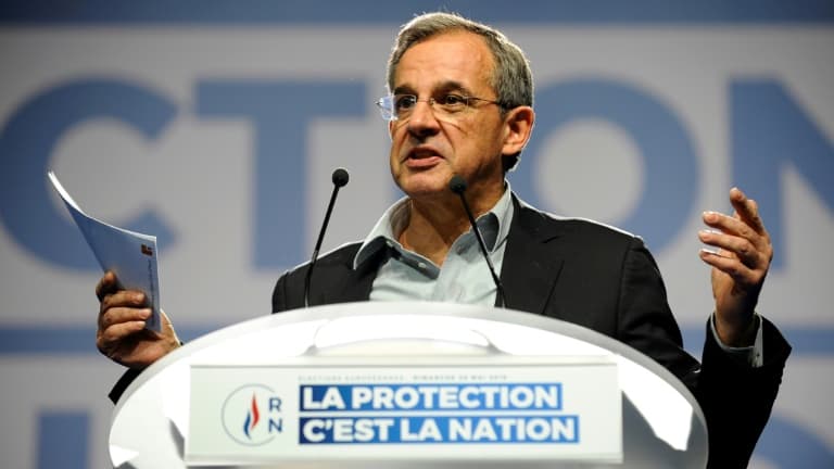 Thierry Mariani arrive en tête du premier tour des élections régionales en Provence-Alpes-Côte-d'Azur. 