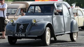 Rassemblement de 2CV à La Rochelle, en mai 2015 (PHOTO d'ILLUSTRATION)