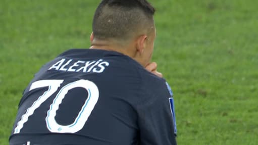 La réaction d'Alexis Sanchez après la blessure d'Harit, le 13 novembre 2022