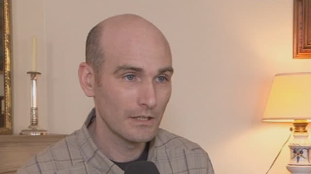 Un ancien otage de l'EI porte plainte pour menaces de morts sur Twitter