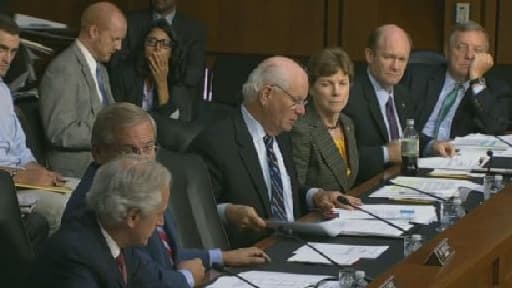 La commission des Affaires étrangères du Sénat américain a voté pour une intervention en Syrie.
