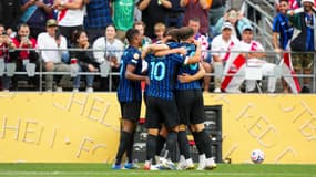 La joie des joueurs de l'Inter Milan lors de leur victoire contre River Plate (2-0, Coupe du monde des clubs), le 25 juin 2025