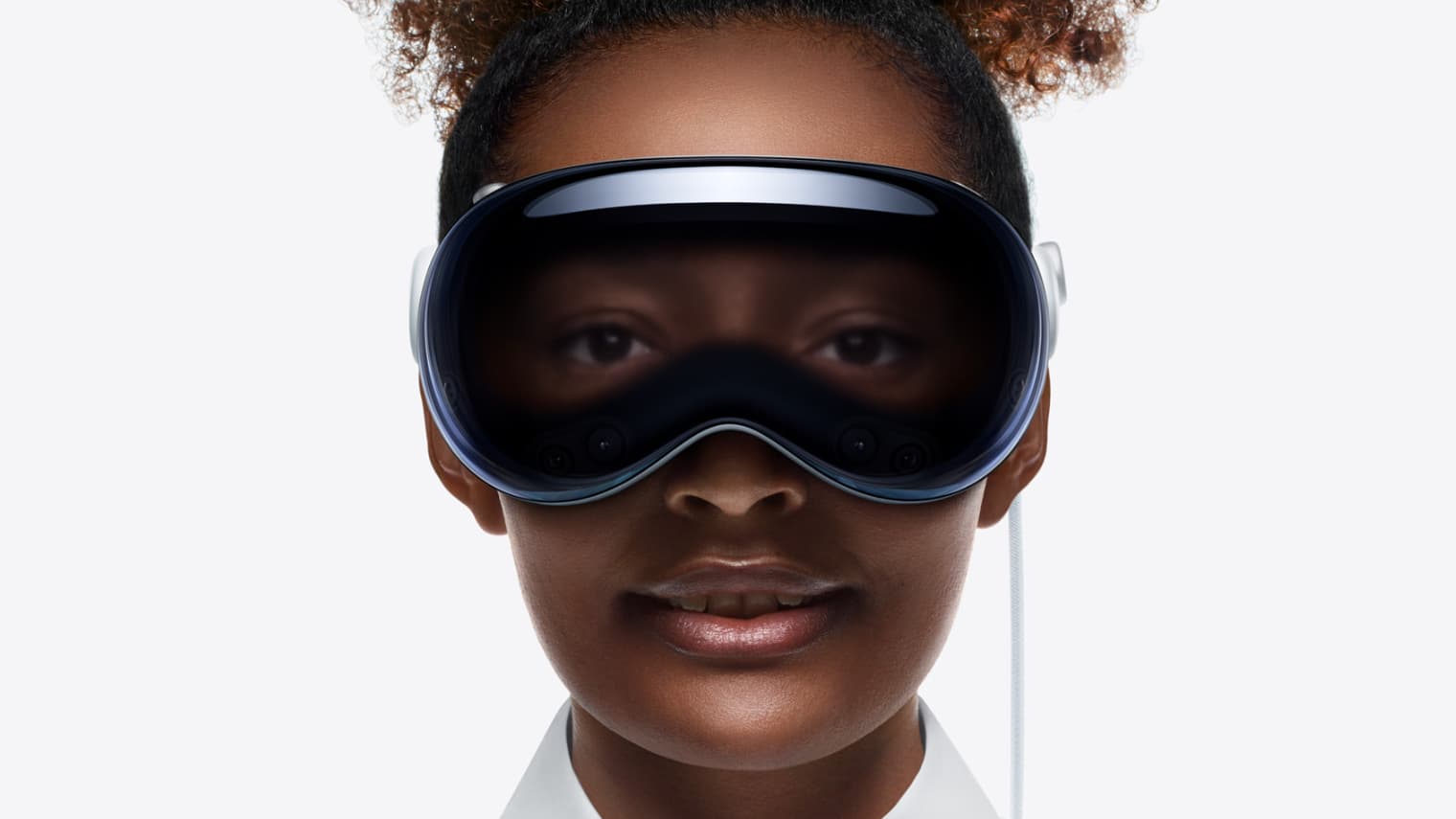 Le casque Vision Pro d'Apple, un bijou technologique au succès incertain
