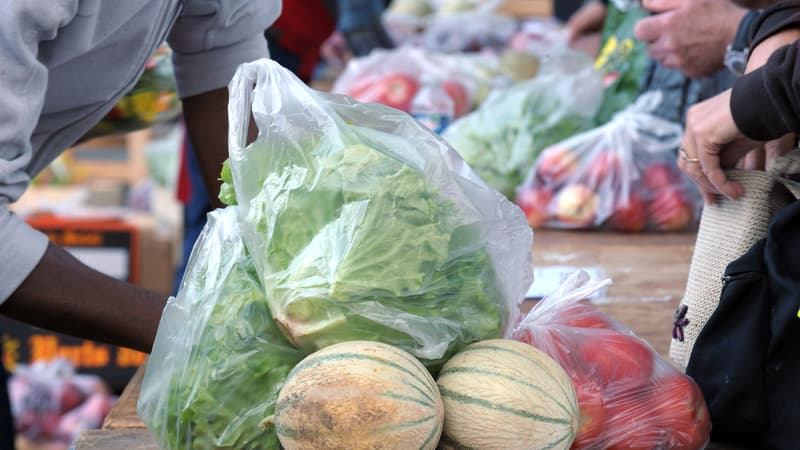 Fruits, légumes et poisson disparaissent de nos assiettes, au profit de l'obésité et des maladies cardio-vasculaires.