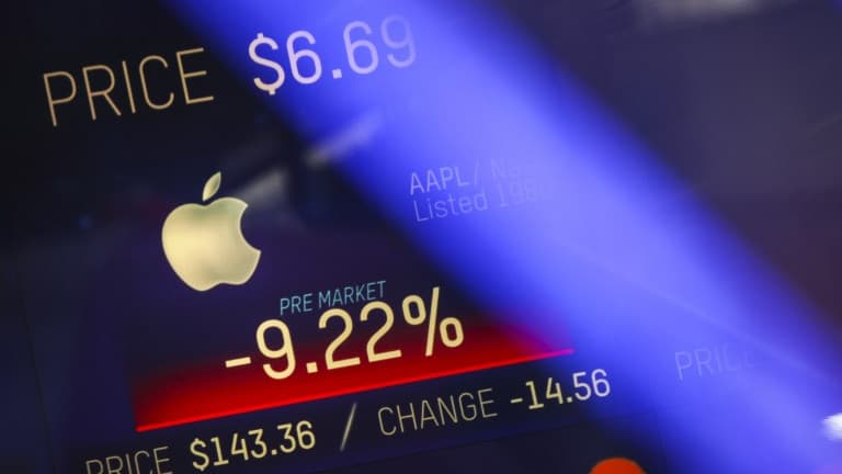 Apple a vécu sa pire séance depuis 2013 à la Bourse de New York.