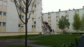 L'immeuble partiellement effondré, pris en photo par France 3 Champagne-Ardennes.