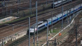 Un TGV au nord de Paris, le 24 avril 2014. (photo d'illustration)