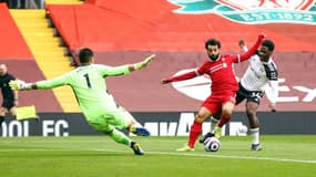 Mohamed Salah dribble le gardien