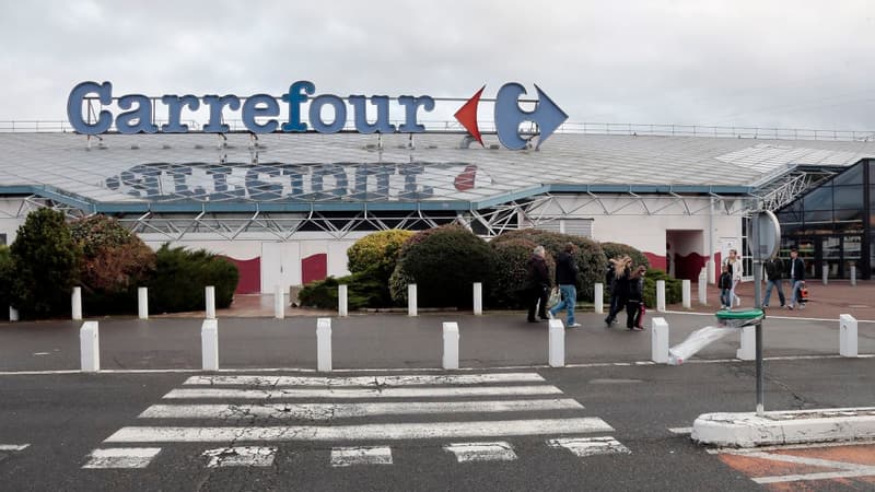 Le plus Carrefour de France à Villiers-en-Bière