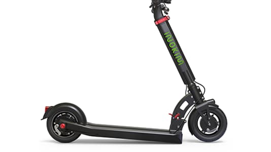 Trottinette électrique. Trottinette électrique.