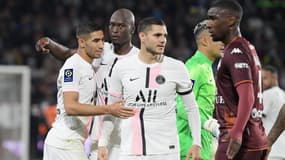 Danilo Pereira, qui enlace Achraf Hakimi, positif au coronavirus