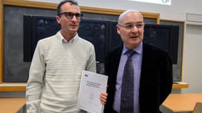 Le professeur François Bochud, directeur de l'Institut de radiophysique et le professeur Patrice Mangin, directeur du Centre universitaire romand de médecine légale, le 7 novembre 2013 à Lausanne.