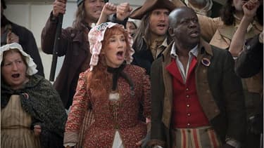 Marie-Anne Chazel et Pascal Nzonzi dans "Les Visiteurs: La Révolution".