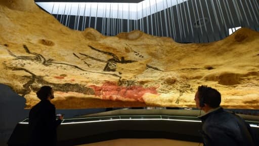 L'inauguration de la réplique de la Grotte de Lascaux