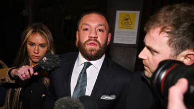 Conor McGregor à sa sortie du tribunal de Dublin en novembre 2024 après sa condamnation  pour viol sur Nikita Hand.