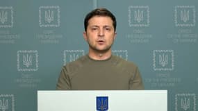 Le président ukrainien Volodymyr Zelensky à Kiev le 25 février 2022