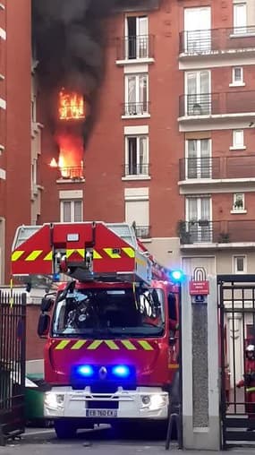 Important incendie dans le 13e arrondissement de Paris - Témoins BFMTV