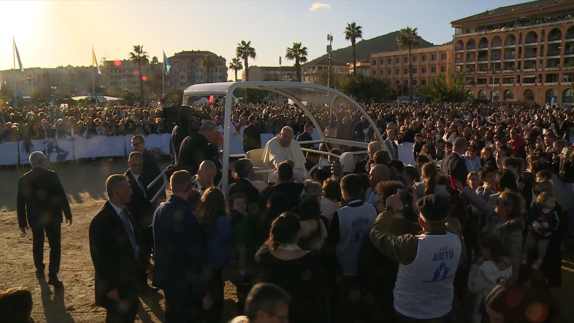 Le pape François en Corse, le 15 décembre 2024. Le pape François en Corse, le 15 décembre 2024.