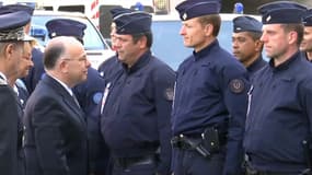 Bernard Cazeneuve, le ministre de l'Intérieur, à Rennes pour saluer le travail des forces de l'ordre.