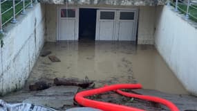 Une cave inondée à Chaumontel après le passage de la tempête Louis le 22 février 2024.