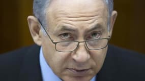 Le Premier ministre israélien Benjamin Netanyahu participe à la réunion hebdomadaire de son cabinet, le 16 août 2015 à Jerusalem