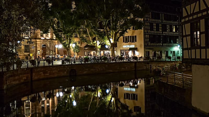 La ville de Strasbourg de nuit (Photo d'illustration)