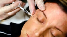 Une femme recevant une injection de Botox à Arlington (Virginie) aux Etats-Unis le 5 juin 2009