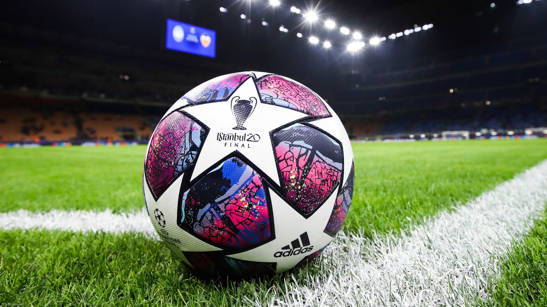 adidas reste le ballon officiel de l'UEFA Champions League jusqu