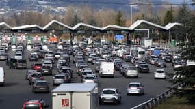 Un péage sur une autoroute française - Image d’illustration 