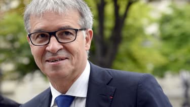 Patrick Bernasconi a largement battu le président sortant Jean-Paul Delevoye.