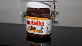 Voici le cadenas à Nutella, fourni avec deux clés sur eBay. 