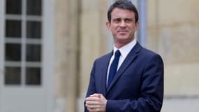 Manuel Valls le 16 avril 2015 à Matignon, à Paris. Le chef du gouvernement propose d'introduire des cours d'improvisation à l'école.